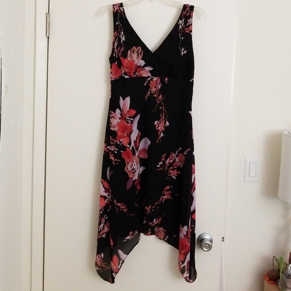 ALYN PAIGE Dress - Picture 1 of 4